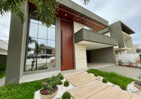 Foto 1 de Casa de Condomínio com 4 Quartos à venda, 214m² em Residencial Goiânia Golfe Clube, Goiânia