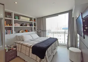 Foto 1 de Flat com 2 Quartos para alugar, 102m² em Campo Belo, São Paulo