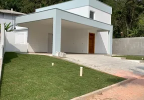 Foto 1 de Casa de Condomínio com 3 Quartos à venda, 420m² em Cachoeira do Bom Jesus, Florianópolis
