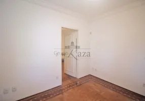 Foto 1 de Casa com 3 Quartos para alugar, 260m² em Jardim Paulista, São Paulo