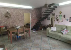 Foto 1 de Sobrado com 3 Quartos à venda, 180m² em Móoca, São Paulo