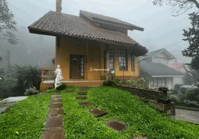 Foto 1 de Casa com 4 Quartos à venda, 297m² em Vale Do Bosque, Gramado