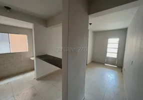 Foto 1 de Apartamento com 2 Quartos à venda, 50m² em Olinda, Uberaba