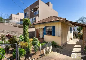 Foto 1 de Casa com 2 Quartos à venda, 81m² em Tristeza, Porto Alegre