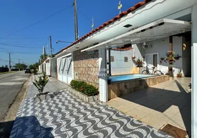 Foto 1 de Casa com 2 Quartos à venda, 113m² em Solemar, Praia Grande
