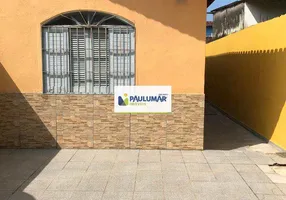 Foto 1 de Casa com 2 Quartos à venda, 75m² em Balneario Plataforma, Mongaguá