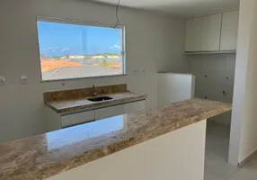 Foto 1 de Apartamento com 2 Quartos para alugar, 72m² em Buraquinho, Lauro de Freitas