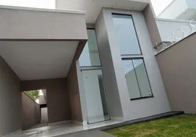 Foto 1 de Casa com 3 Quartos à venda, 112m² em Setor Conde dos Arcos, Aparecida de Goiânia