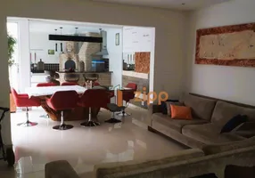 Foto 1 de Casa de Condomínio com 5 Quartos à venda, 300m² em Vila Albertina, São Paulo