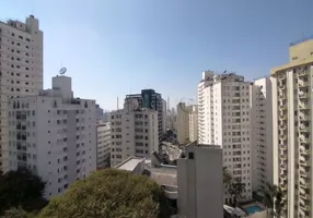 Foto 1 de Apartamento com 1 Quarto para alugar, 48m² em Aclimação, São Paulo