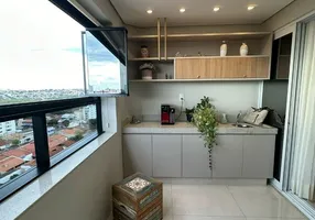 Foto 1 de Apartamento com 3 Quartos à venda, 95m² em Santa Mônica, Uberlândia