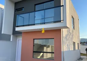 Foto 1 de Sobrado com 3 Quartos à venda, 104m² em Benedito, Indaial