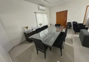 Foto 1 de Casa de Condomínio com 3 Quartos à venda, 197m² em Jardim Crystal Park, Jacareí