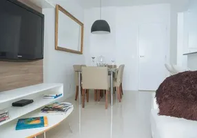 Foto 1 de Apartamento com 2 Quartos à venda, 49m² em Jardim Parque Morumbi, São Paulo