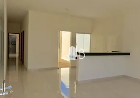 Foto 1 de Casa com 2 Quartos à venda, 70m² em Residencial Gramado, Uberlândia