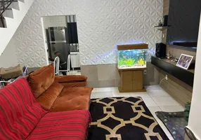 Foto 1 de Casa com 2 Quartos à venda, 85m² em Nova Cidade, Nilópolis