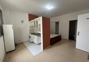 Foto 1 de Apartamento com 1 Quarto à venda, 53m² em República, São Paulo