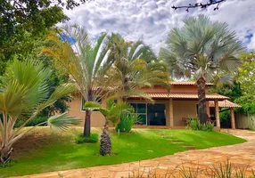 Foto 1 de Casa de Condomínio com 3 Quartos à venda, 220m² em Condominio Amendoeiras, Lagoa Santa