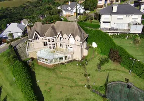 Foto 1 de Casa de Condomínio com 4 Quartos para venda ou aluguel, 600m² em Descansopolis, Campos do Jordão