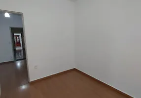 Foto 1 de Apartamento com 3 Quartos para alugar, 80m² em Centro, Rio de Janeiro