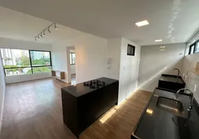 Foto 1 de Apartamento com 2 Quartos para alugar, 55m² em Casa Forte, Recife