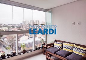 Foto 1 de Apartamento com 3 Quartos à venda, 73m² em Umuarama, Osasco