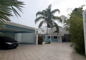 Foto 1 de Casa com 6 Quartos à venda, 3000m² em Rio Tavares, Florianópolis