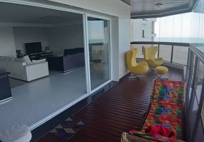 Foto 1 de Apartamento com 5 Quartos à venda, 252m² em Jardim Astúrias, Guarujá