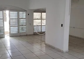 Foto 1 de Casa com 2 Quartos para alugar, 114m² em Vila Jardini, Sorocaba