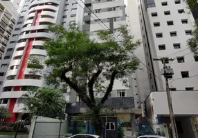 Foto 1 de Apartamento com 4 Quartos à venda, 97m² em Água Verde, Curitiba