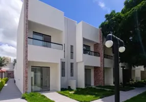 Foto 1 de Casa de Condomínio com 2 Quartos à venda, 74m² em Ponta Negra, Natal