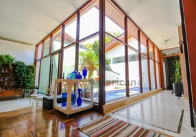 Foto 1 de Casa com 3 Quartos à venda, 260m² em Jardim Luzitânia, São Paulo