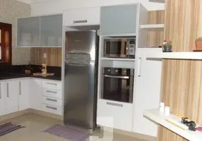 Foto 1 de Casa com 4 Quartos à venda, 290m² em Vila José Kalil Aun, Cosmópolis