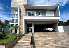 Foto 1 de Casa de Condomínio com 3 Quartos à venda, 300m² em Ingleses do Rio Vermelho, Florianópolis