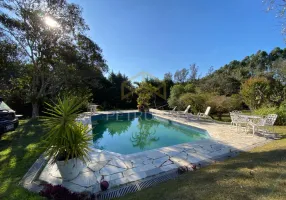 Foto 1 de Fazenda/Sítio com 4 Quartos à venda, 147m² em Caixa d Agua, Vinhedo