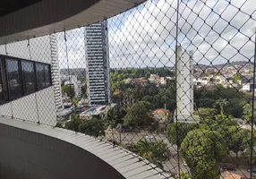 Foto 1 de Apartamento com 4 Quartos para alugar, 240m² em Monteiro, Recife