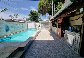 Foto 1 de Casa com 2 Quartos à venda, 156m² em Taquara, Rio de Janeiro
