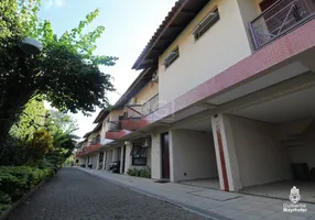 Foto 1 de Casa de Condomínio com 3 Quartos à venda, 141m² em Cavalhada, Porto Alegre