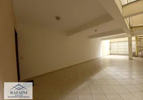 Foto 1 de Sobrado com 5 Quartos à venda, 224m² em Jardim Santa Clara, Guarulhos