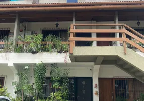 Foto 1 de Casa de Condomínio com 2 Quartos à venda, 32m² em Vila Blanche, Cabo Frio
