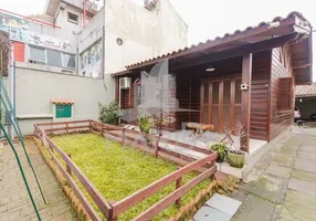 Foto 1 de Casa com 2 Quartos à venda, 54m² em Cristal, Porto Alegre