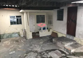 Foto 1 de Lote/Terreno à venda, 220m² em Vila Valparaiso, Santo André