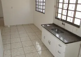 Foto 1 de Casa com 2 Quartos para venda ou aluguel, 98m² em Jardim Andorfato, Bauru