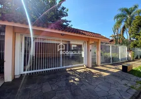 Foto 1 de Casa com 3 Quartos para venda ou aluguel, 267m² em Cristo Rei, São Leopoldo