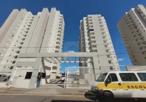 Foto 1 de Apartamento com 2 Quartos para alugar, 56m² em Novo Mundo, Uberlândia