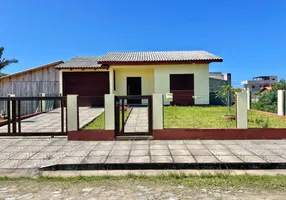 Foto 1 de Casa com 2 Quartos à venda, 85m² em Balneário Bella Torres, Passo de Torres