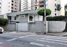 Foto 1 de Casa com 3 Quartos para venda ou aluguel, 539m² em Meireles, Fortaleza