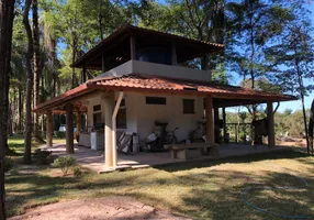 Foto 1 de Fazenda/Sítio à venda, 25000m² em Vera Cruz de Minas, Pedro Leopoldo