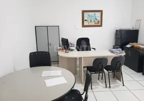 Foto 1 de Sala Comercial com 2 Quartos para alugar, 37m² em Jardim Santo Antônio, Valinhos