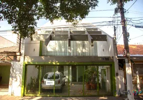 Foto 1 de Casa com 2 Quartos para venda ou aluguel, 200m² em Moema, São Paulo